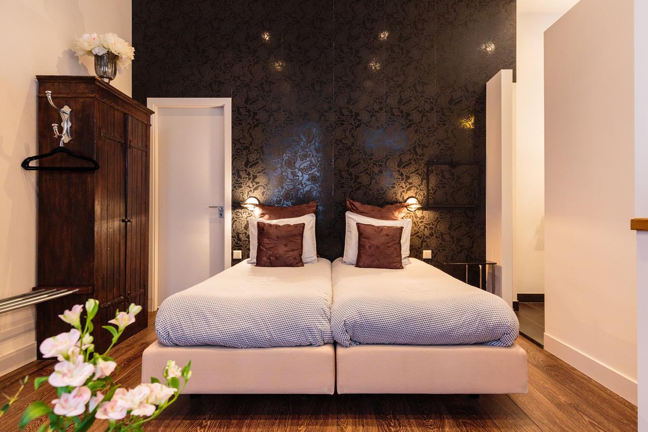 B&B In Negentienvijf อาเมอร์สฟอร์ต ภายนอก รูปภาพ