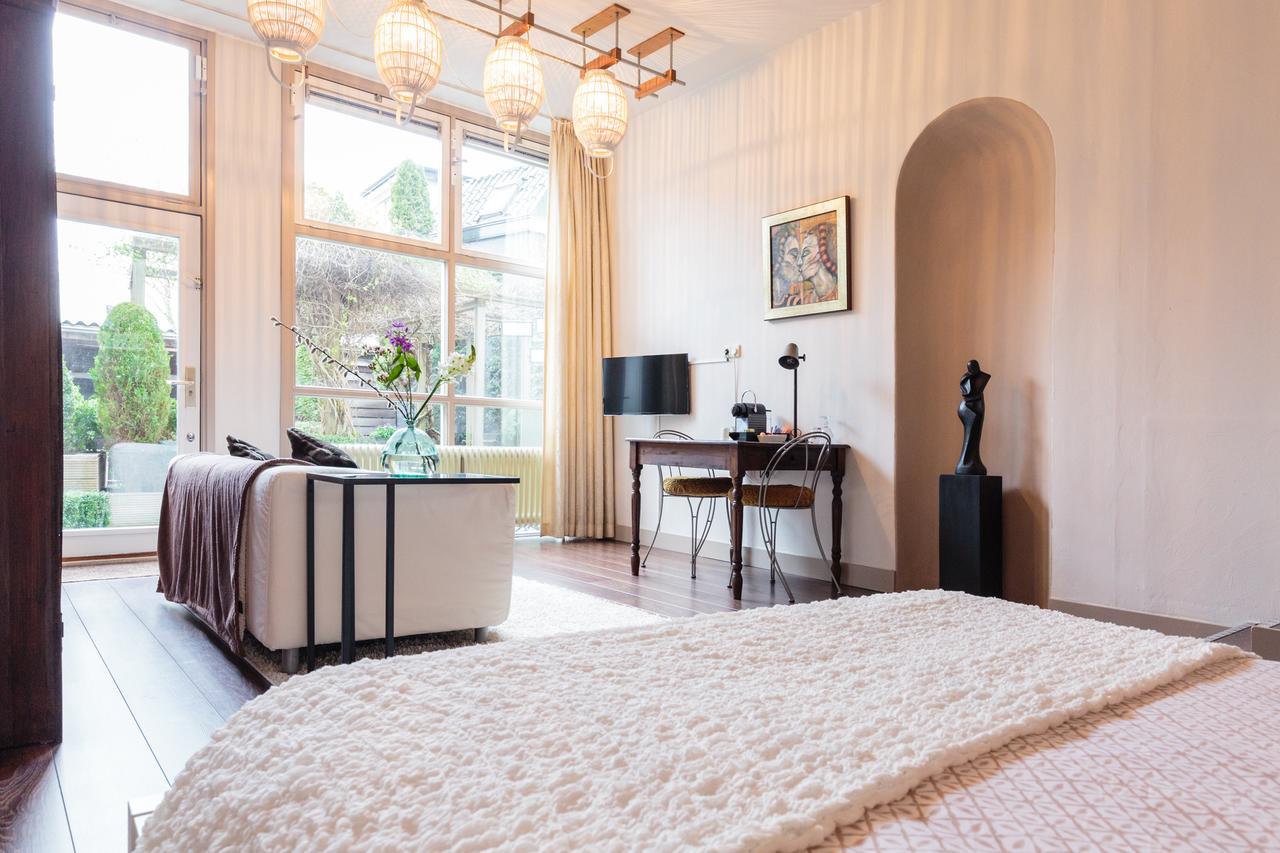 B&B In Negentienvijf อาเมอร์สฟอร์ต ภายนอก รูปภาพ